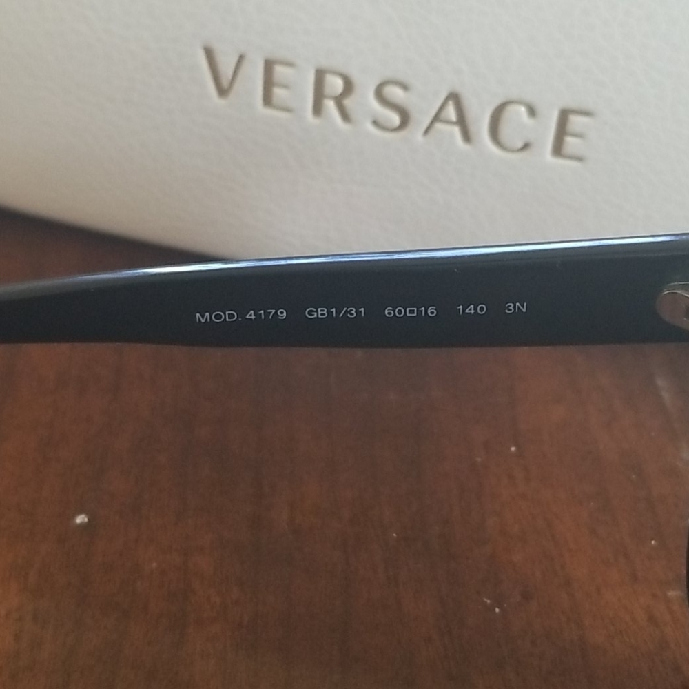 Sun Glasses - image 2